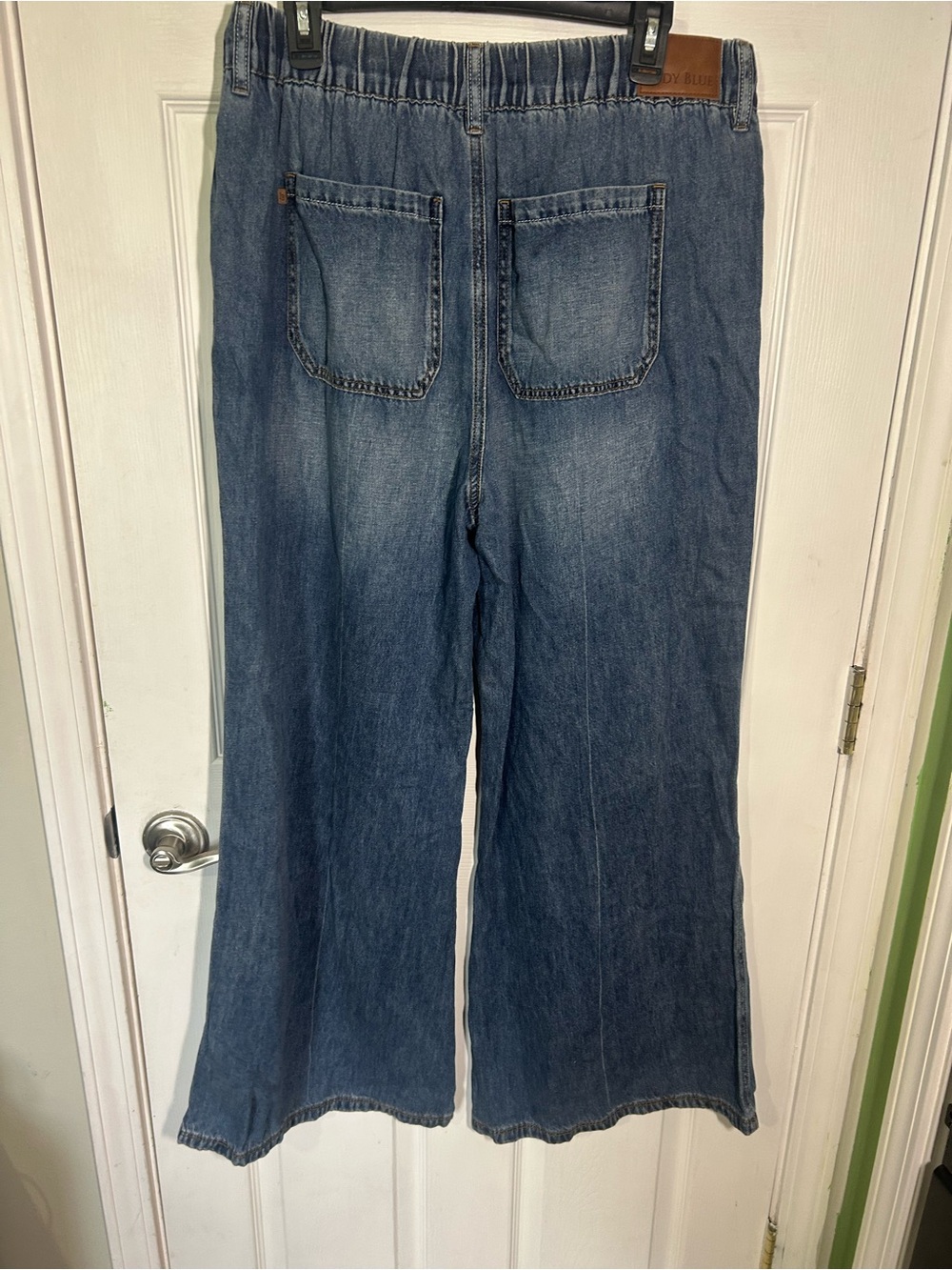 JUDY BLUE MADE TO MOVE WIDE LEG PALAZZO FEATHERWEIGHT ELASTIC WAIST Size 13/31 - Picture 7 of 15